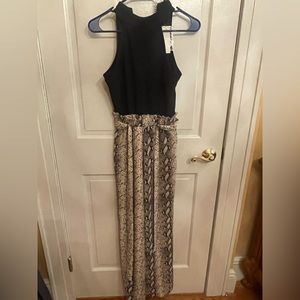 Never worn XS jumpsuit from Francesca’s collections